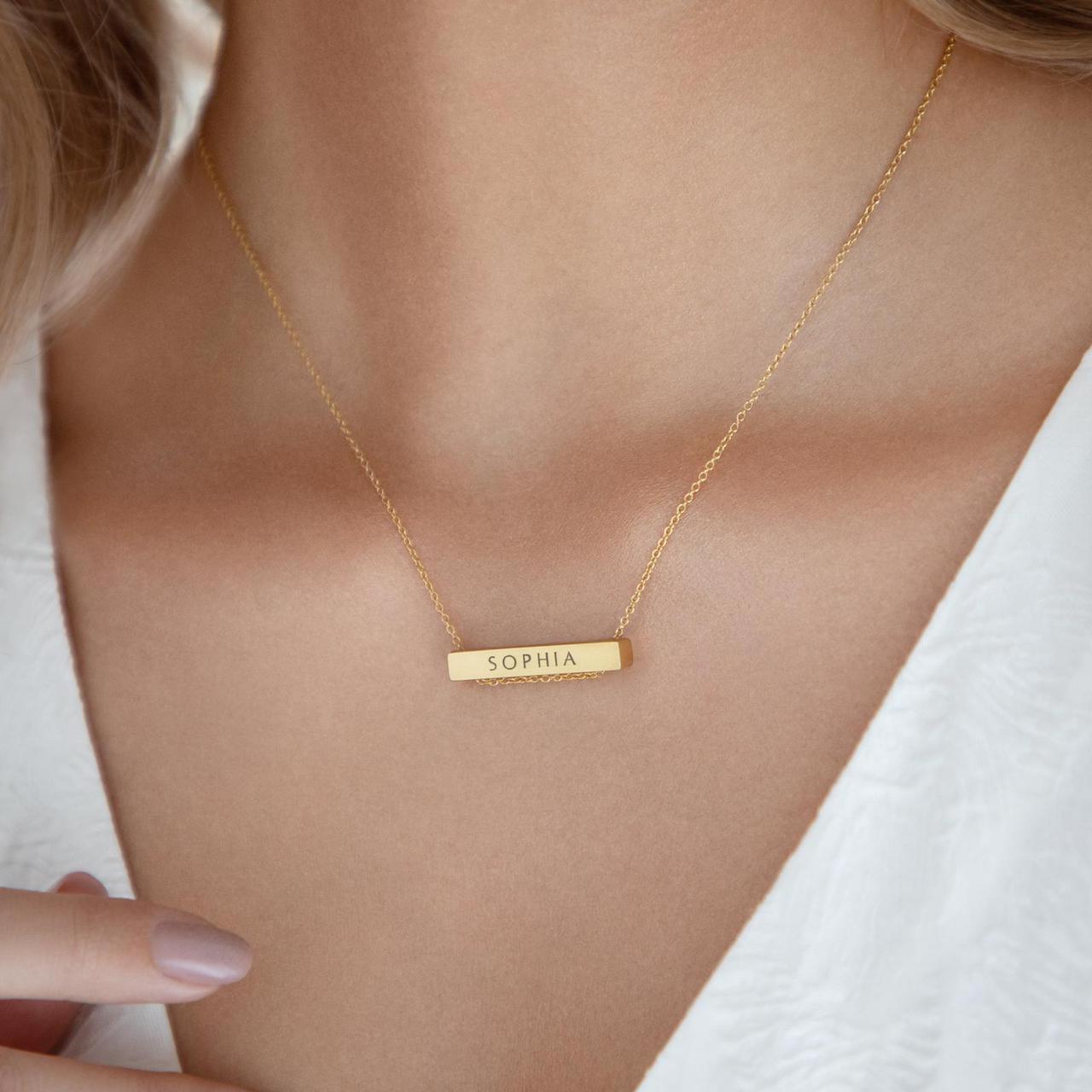 PERSONALIZED HORIZONTAL BAR NECKLACE GOLD PLATED